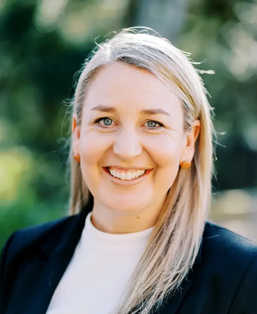 Kylie Hunt staff portrait